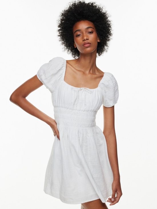 Aritzia Dresses & Skirts - Aritzia Little Moon Kay Dress